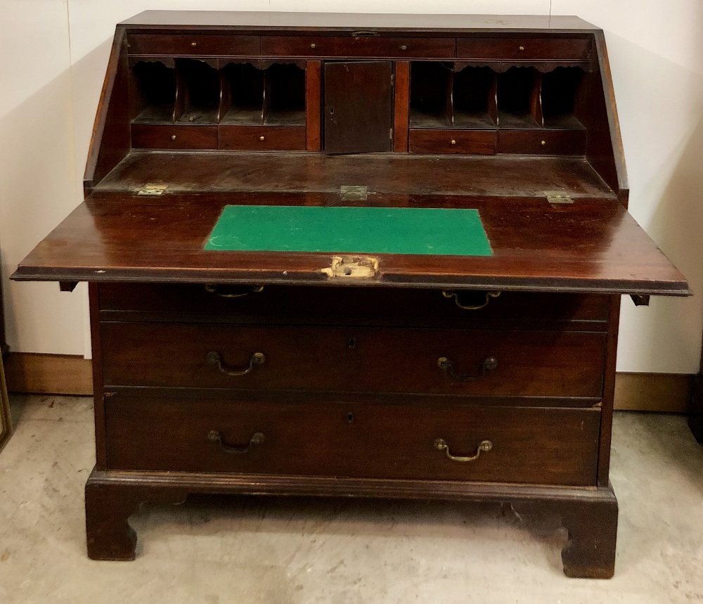 A Georgian period mahogany Bureau Chest,