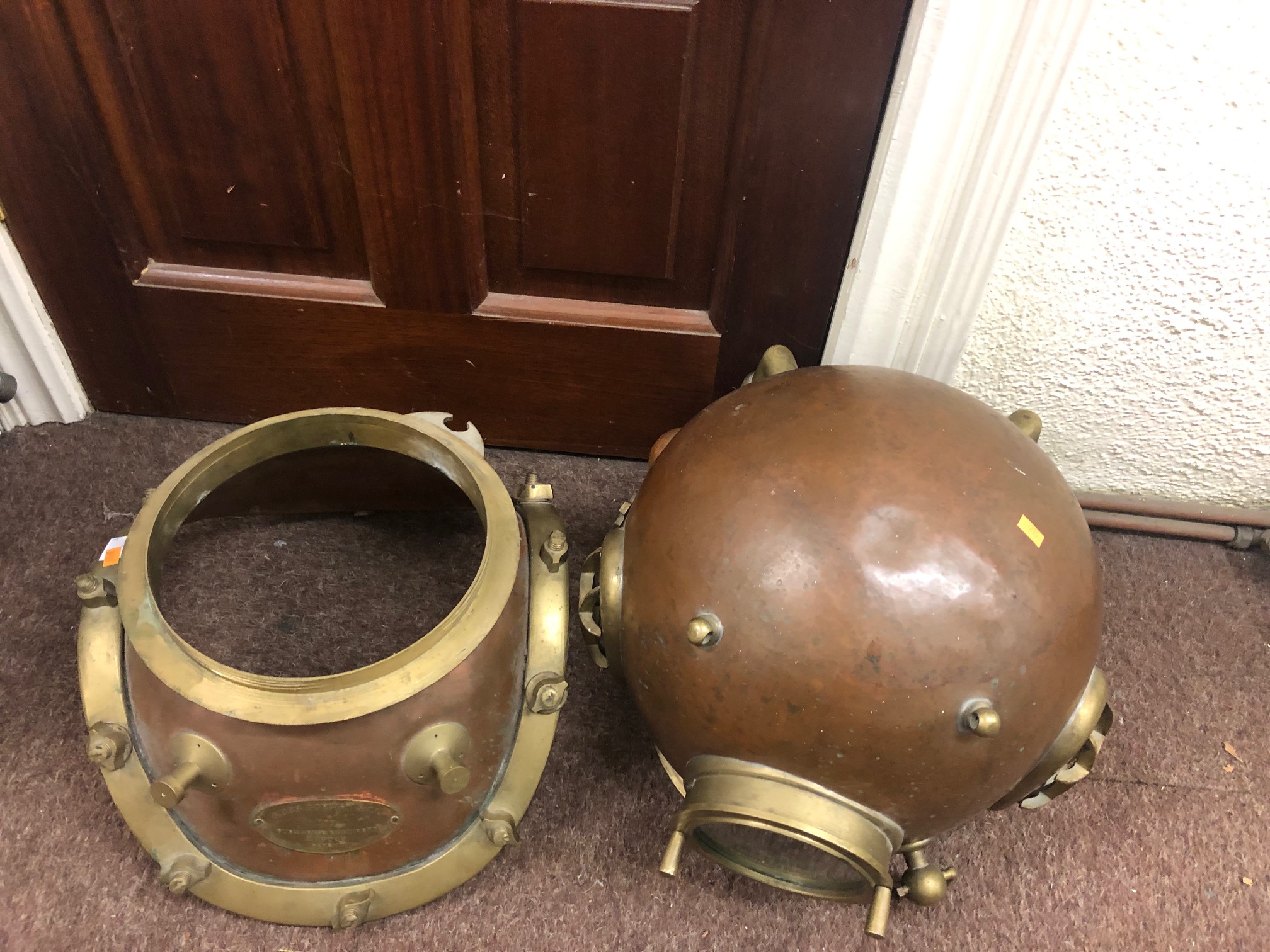 A 12 bolt Diving Helmet, by Siebe Gorman & Co. - Image 7 of 8