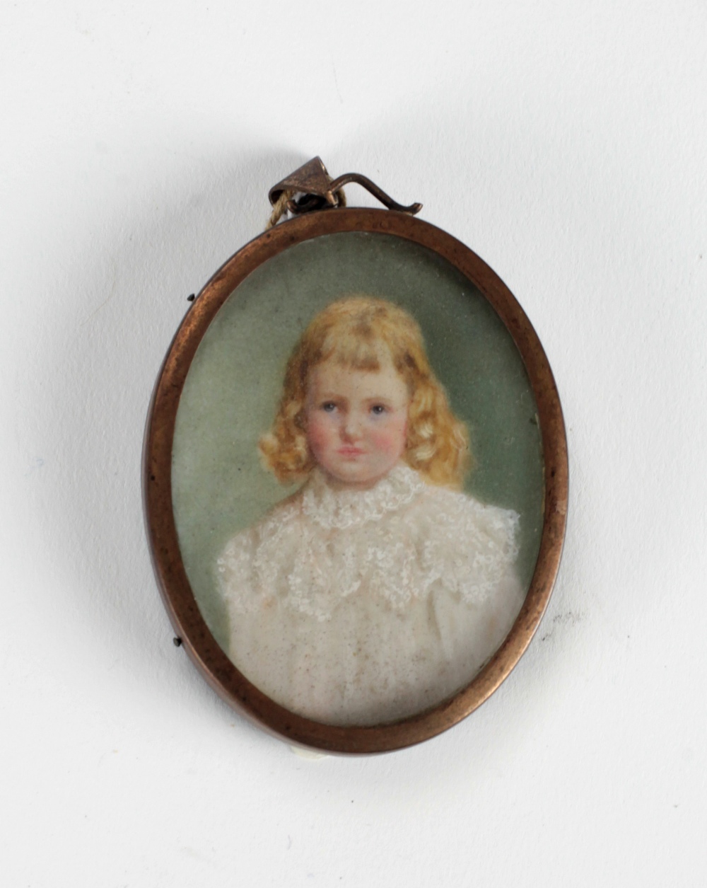 Miniatures - Jennings Family: A large silver cased oval miniature of Military Gentleman wearing his