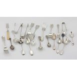 Silver & Plateware: A collection of varied Forks, Teaspoons, Tongs etc., as a lot, w.a.f.