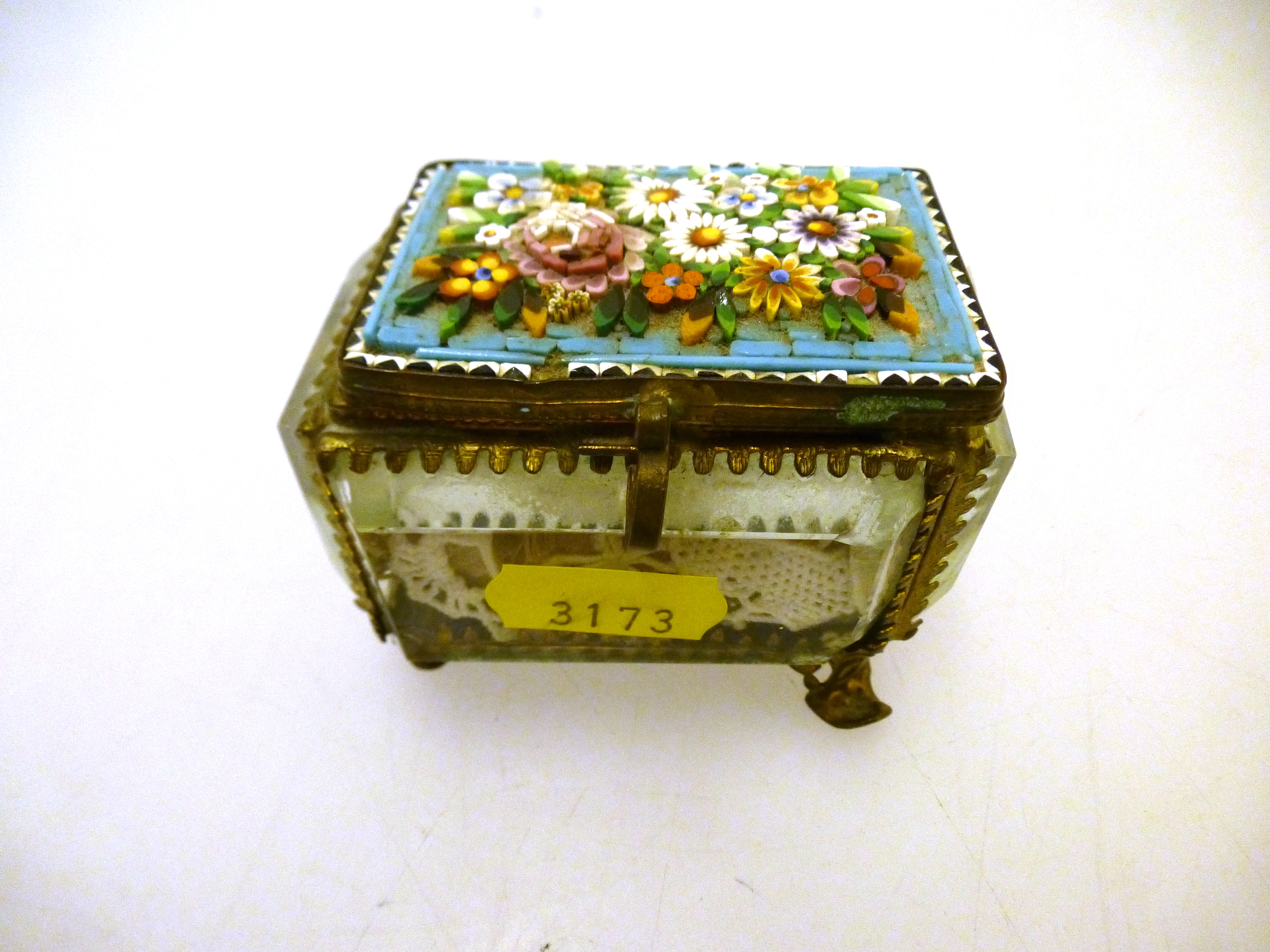 GLASS FLORAL DECORATED TRINKET BOX 2.5" X 3" X 2" - Image 2 of 6