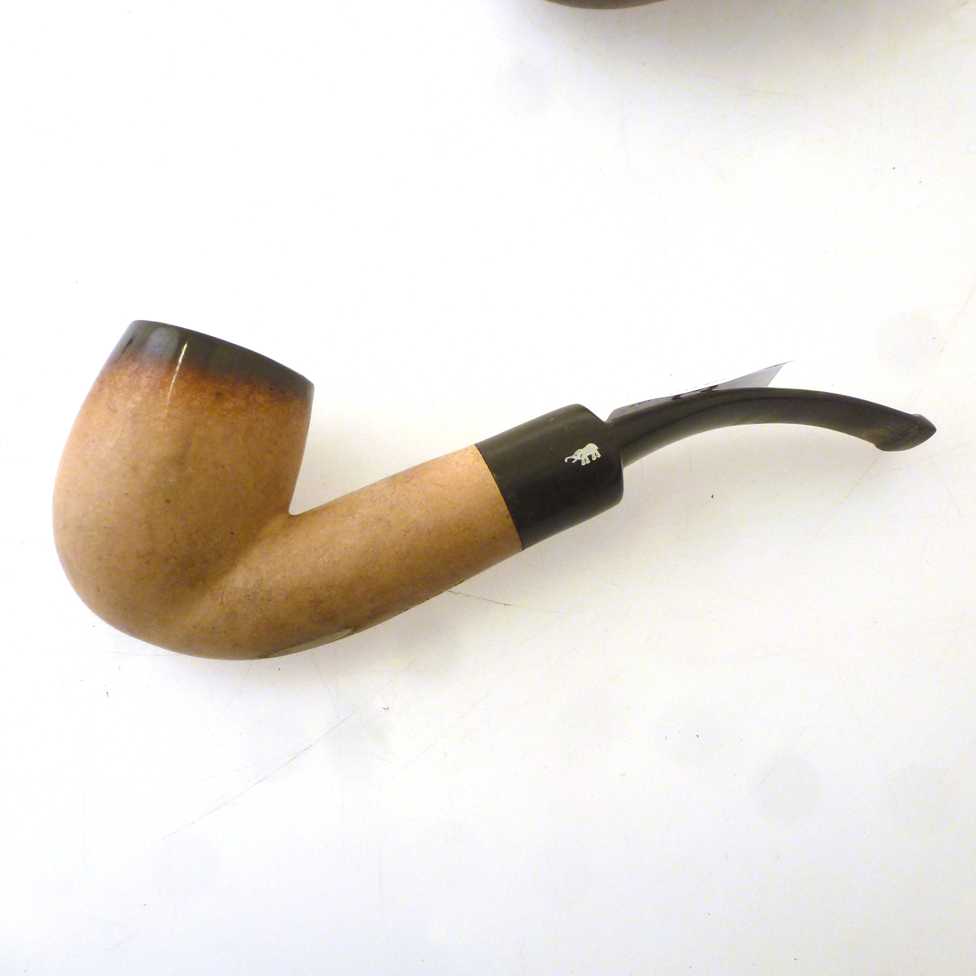 COUNTRYMAN GENUINE BLOCK MEERSCHAUM PIPE IN CASE APPROX L: 6" - Image 2 of 2