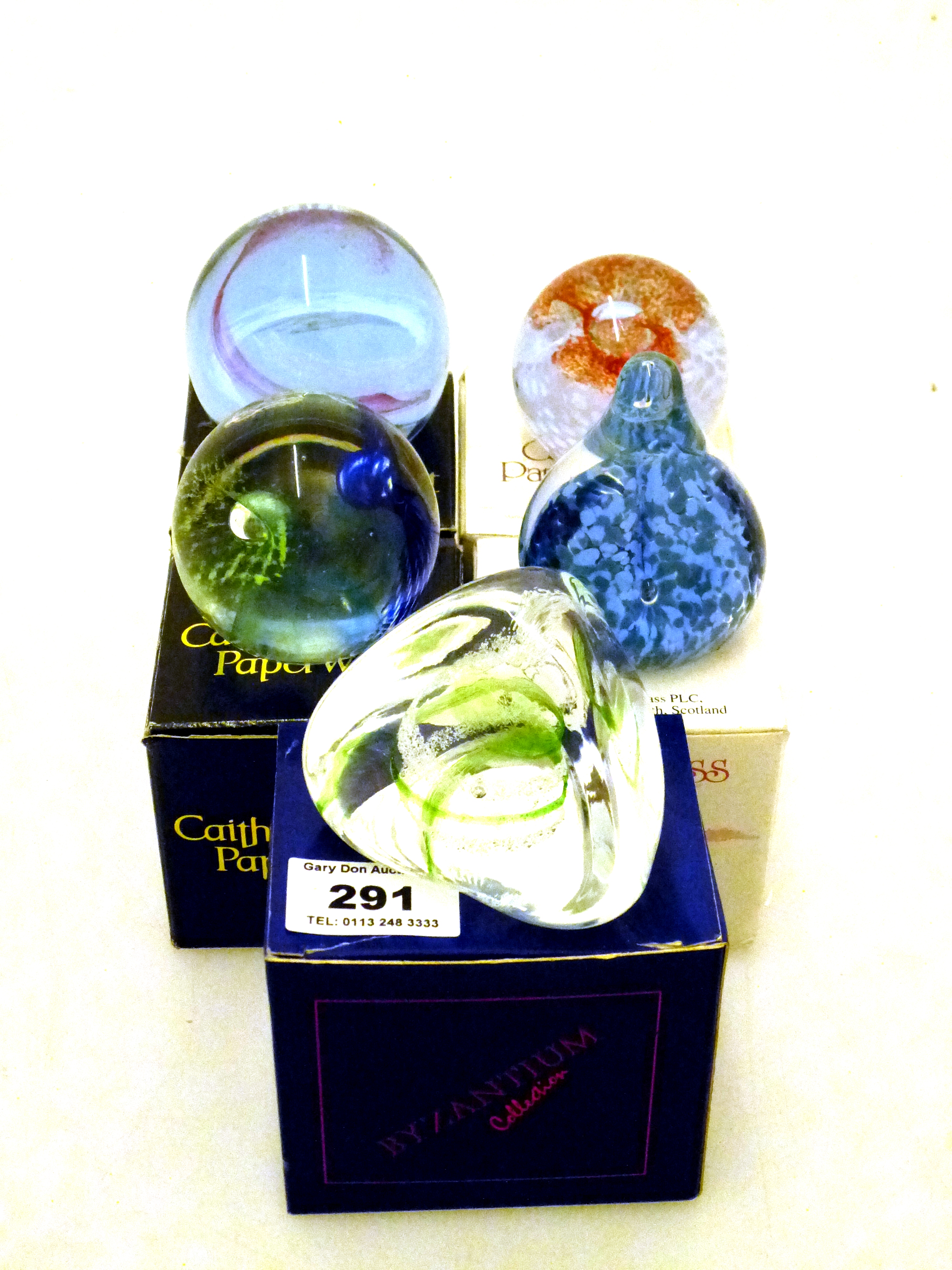 5 BOXED CAITHNESS PAPER WEIGHTS - WEAVER, LACEMAKER, RAINDROP, PASTEL AND PEBBLE