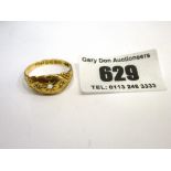 18K GOLD RING W: 1.9G