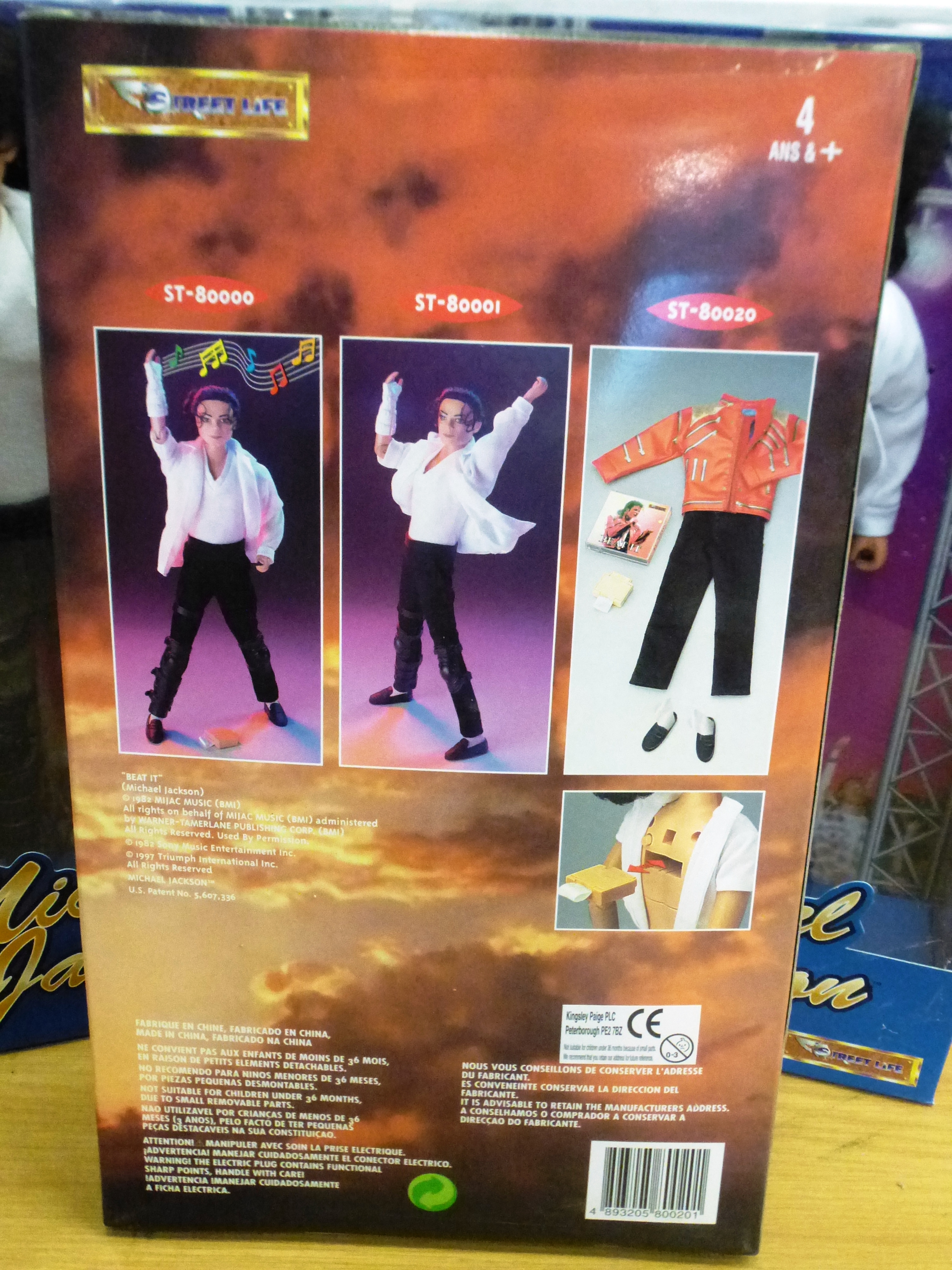 2 MICHAEL JACKSON DOLLS AND A MICHAEL JACKSON OUTFIT - Image 5 of 8