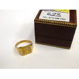 18K GOLD DIAMOND SIGNET RING W: 9.5G