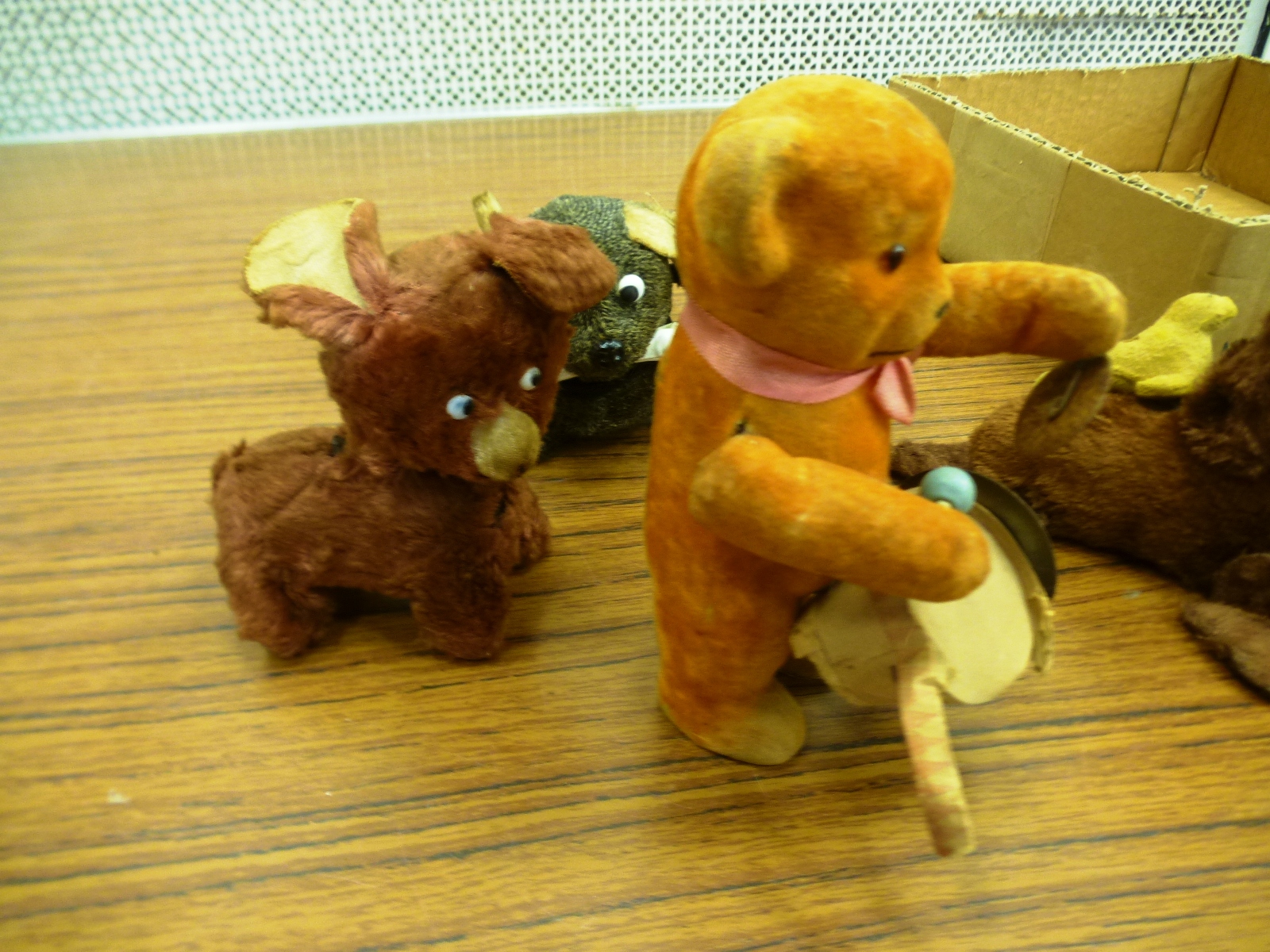 6 ASSORTED WIND UP ANIMALS - Image 5 of 5