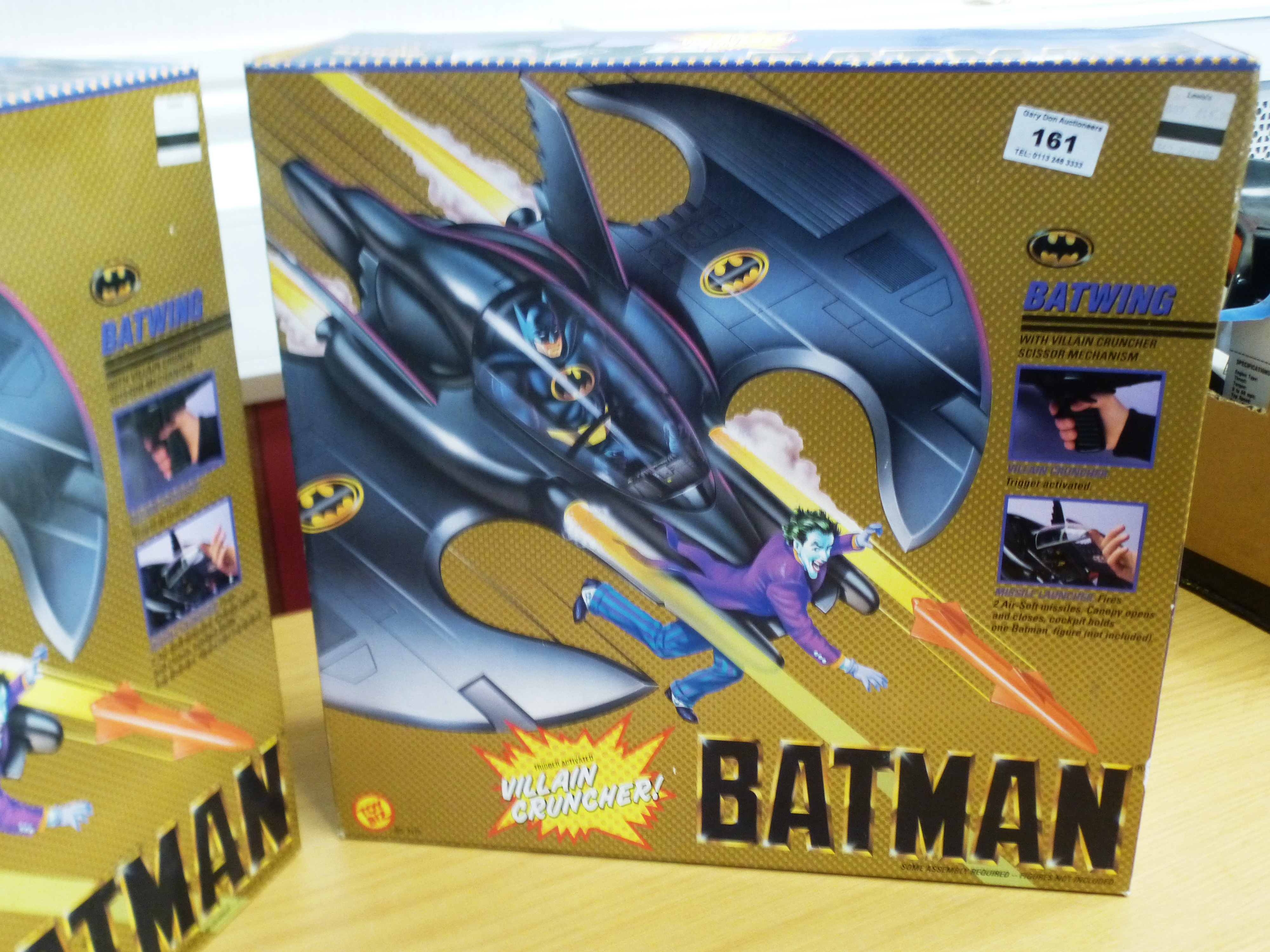 2 BOXED TOYBIZ BATMAN BATWINGS - Image 2 of 7