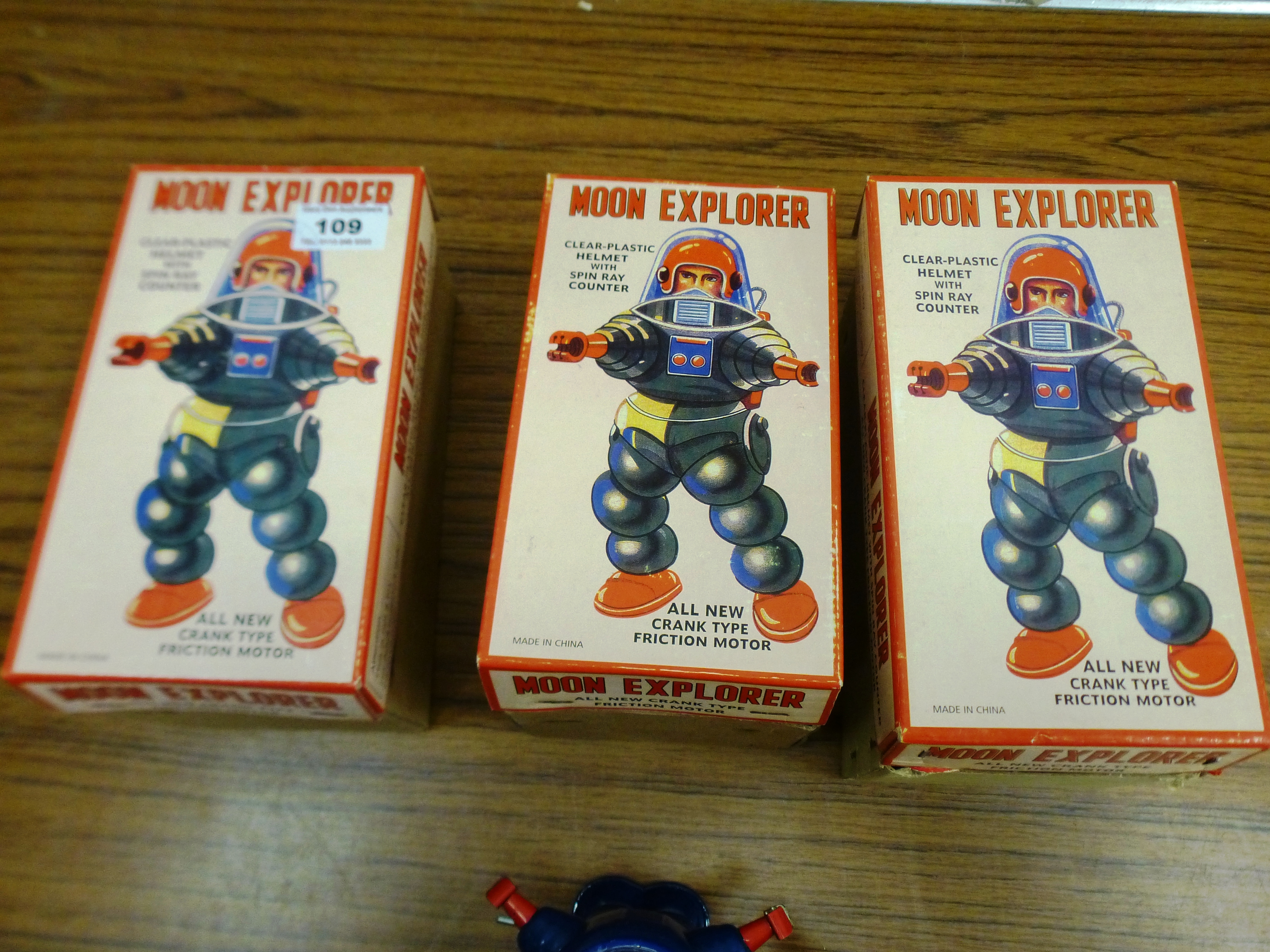 3 BOXED MOON EXPLORERS - Image 4 of 6