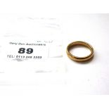 9K GOLD RING SIZE: N TOTAL W: 3.8G