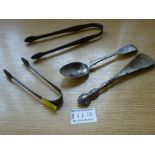 2 SILVER TONGS, SILVER SPOON (2.5OZT) AND SILVER HANDLED SHOE HORN
