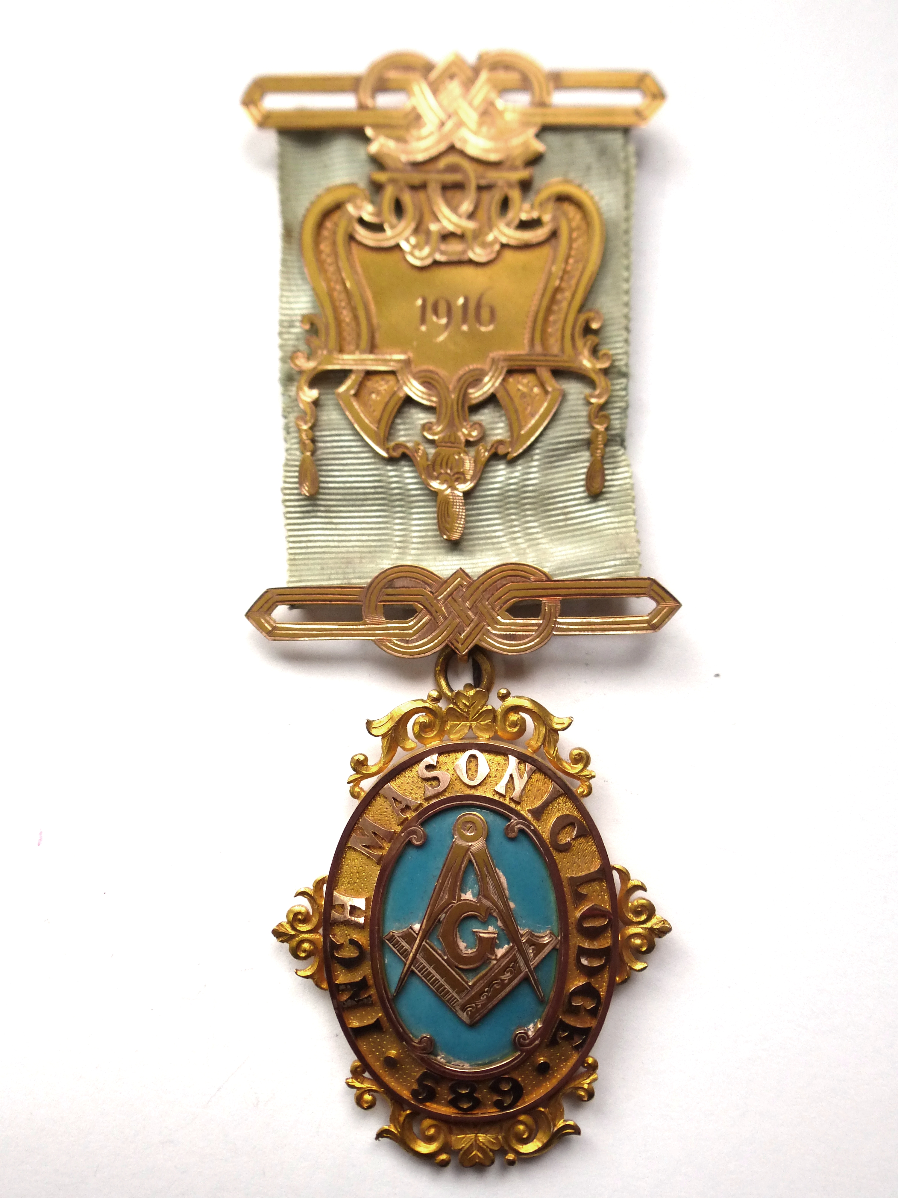 1916 9K GOLD INCH MASONIC LODGE 589 MEDAL TOTAL W: 34.3G - Image 2 of 3
