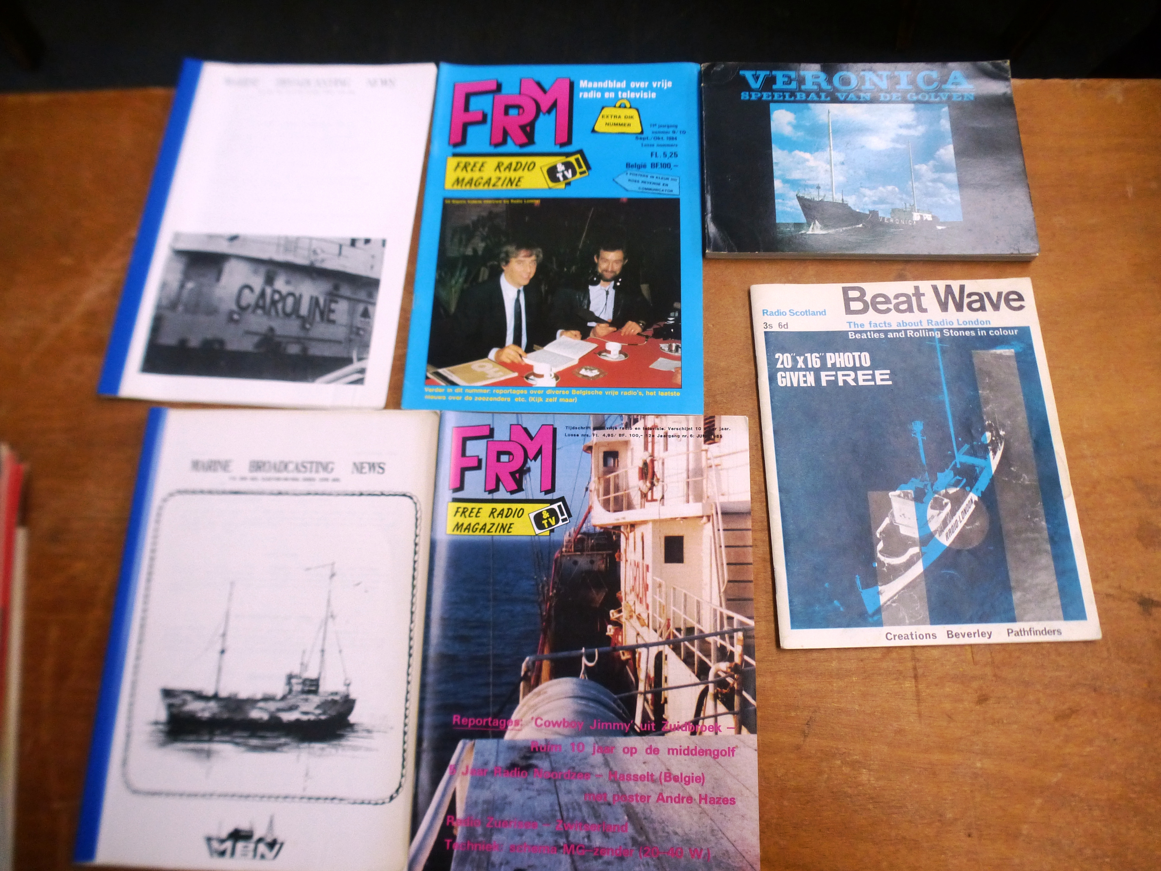 BOX OF ASSORTED PIRATE RADIO AND DEEJAY MAGAZINES INCLUDING FREE RADIO MAGAZINE, FREE RADIO NEWS, - Image 12 of 15