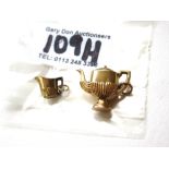 9K GOLD TEAPOT CHARM W: 1.3G AND MILK JUG CHARM