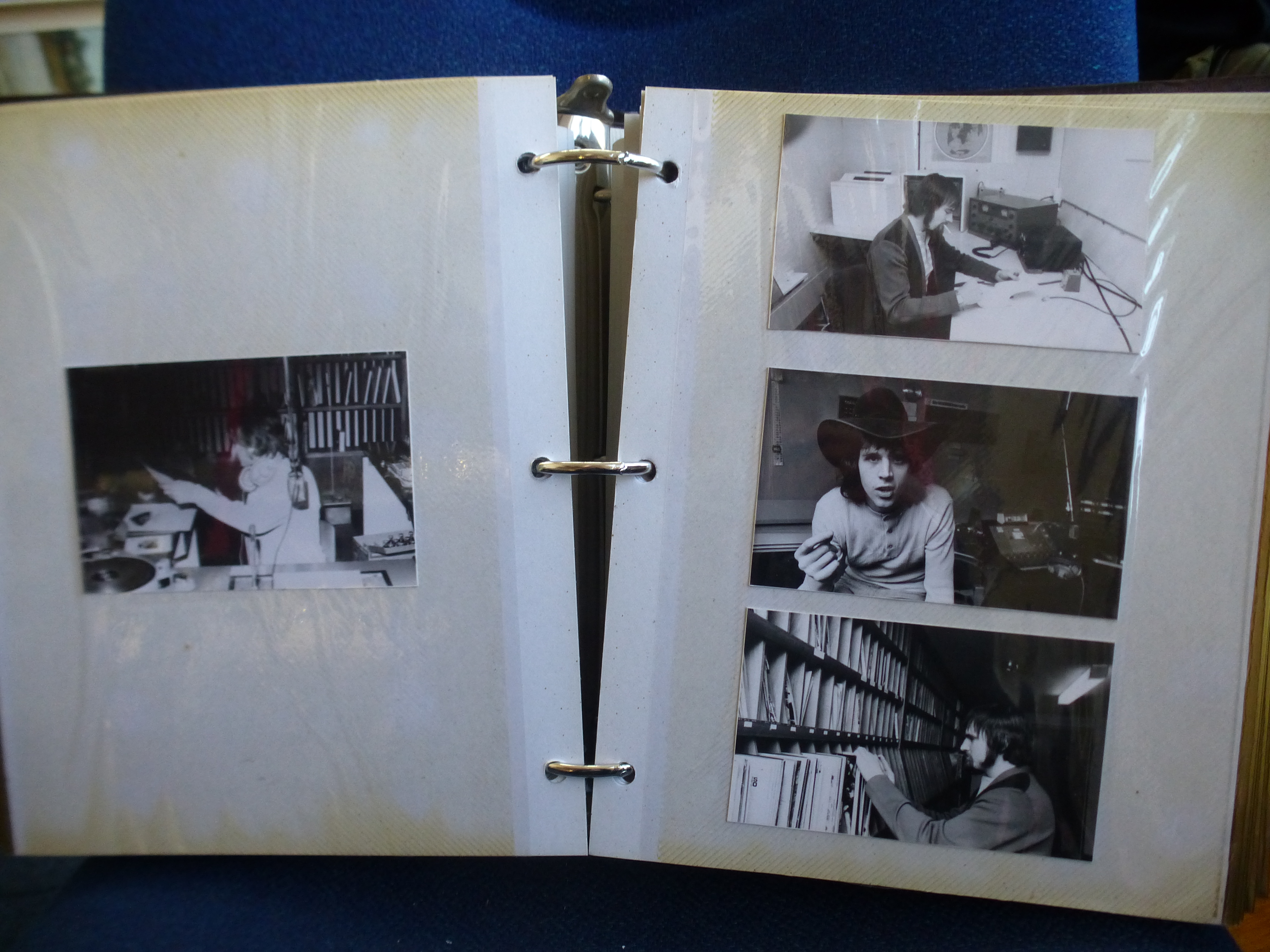 PIRATE RADIO PHOTOGRAPH ALBUM WITH PHOTOGRAPHS OF RADIO LONDON, DJS, RADIO VERONICA, SEALAND, - Image 25 of 51