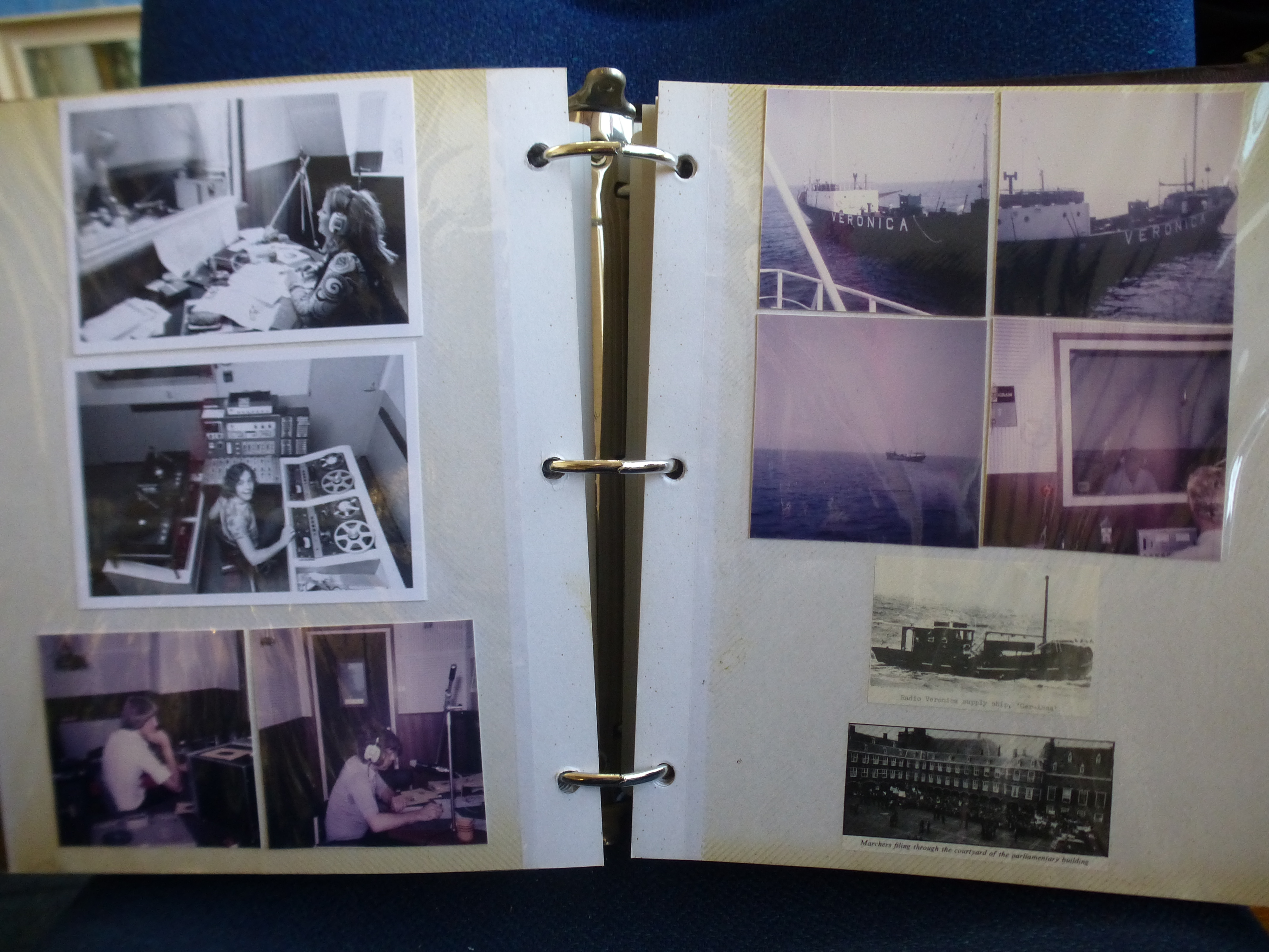 PIRATE RADIO PHOTOGRAPH ALBUM WITH PHOTOGRAPHS OF RADIO LONDON, DJS, RADIO VERONICA, SEALAND, - Image 33 of 51