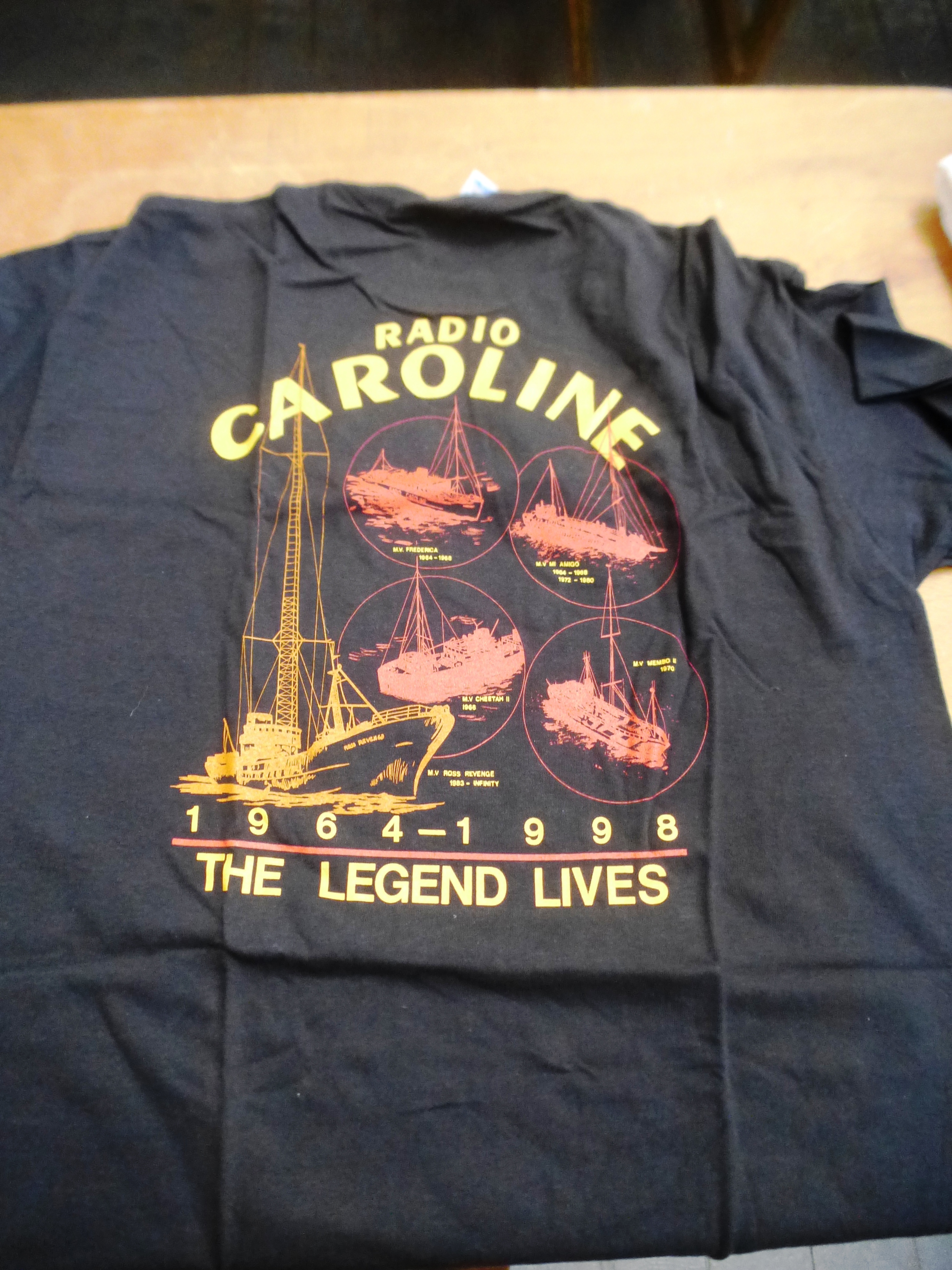 5 ASSORTED RADIO CAROLINE SHIRTS - Image 7 of 7