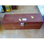 BOTTLE OF CLAUDE CAZALS CHAMPAGNE IN BOX WITH ACCESSORIES