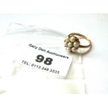 9K GOLD AND PEARLS RING TOTAL W: 2.7G SIZE K/L