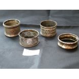 4 ASSORTED SILVER NAPKIN RINGS TOTAL W: 1.4OZT