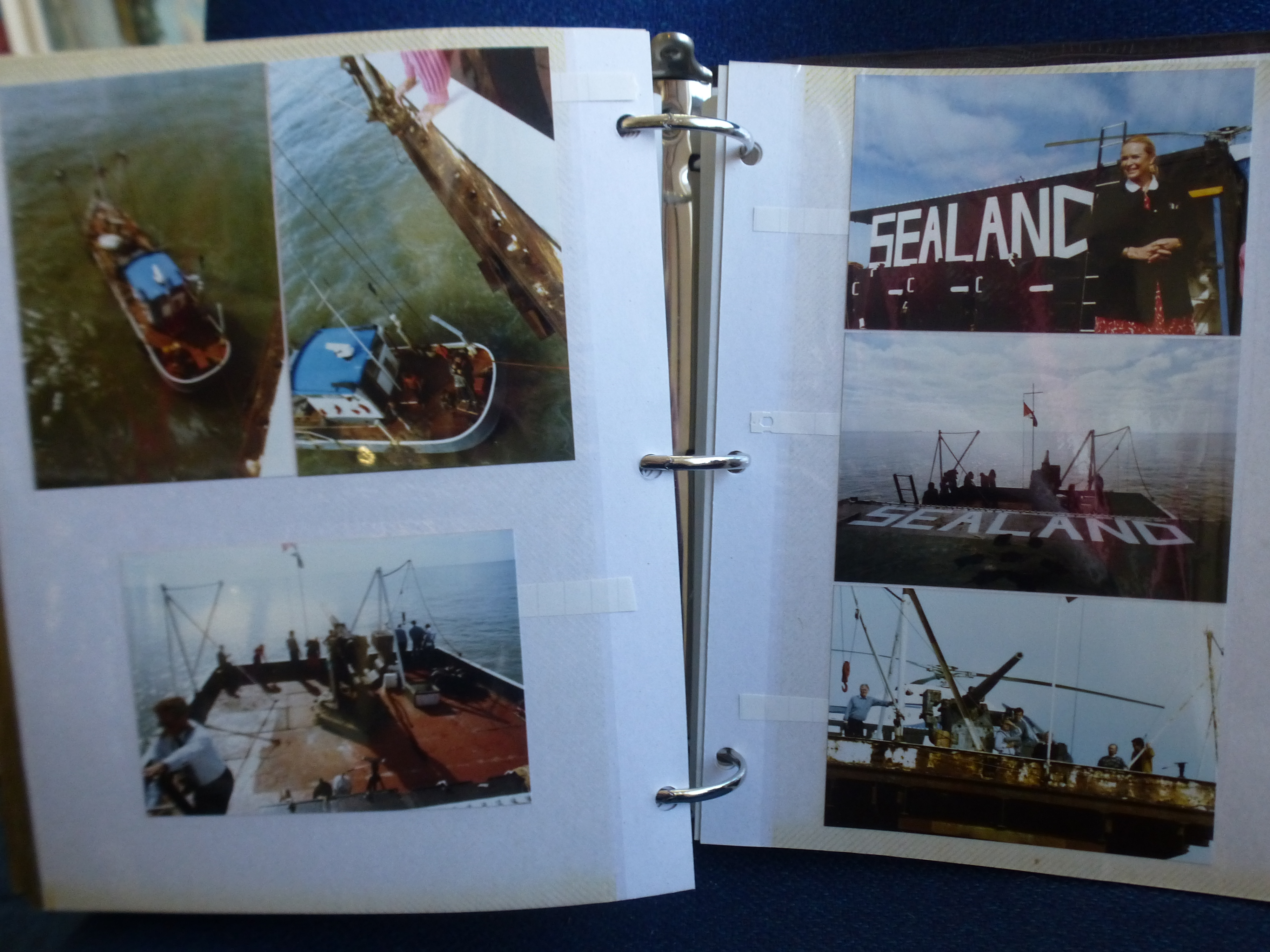 PIRATE RADIO PHOTOGRAPH ALBUM WITH PHOTOGRAPHS OF RADIO LONDON, DJS, RADIO VERONICA, SEALAND, - Image 50 of 51