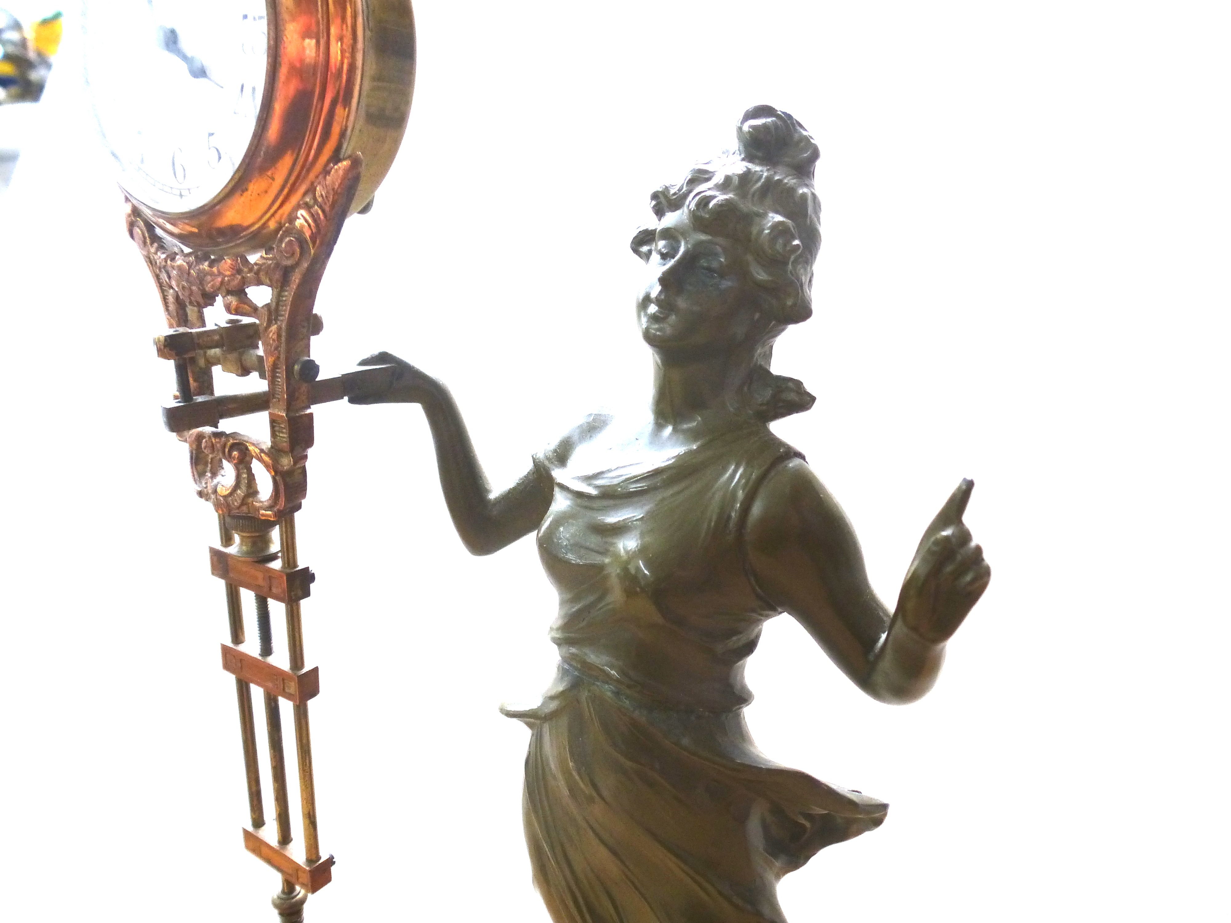 LADY FIGURE PENDULUM CLOCK H: 13.5" - Image 3 of 6