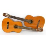 Hashimoto G100 classical guitar, made in Japan; together with a Harmony H6134 classical guitar (2)