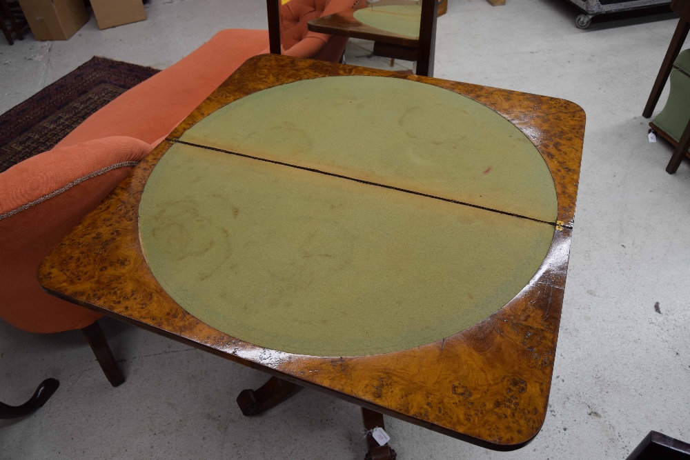 Victorian figured walnut foldover card table with green baize surface on central octagonal - Image 2 of 2