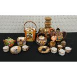Small selection of Japanese earthenware porcelain items