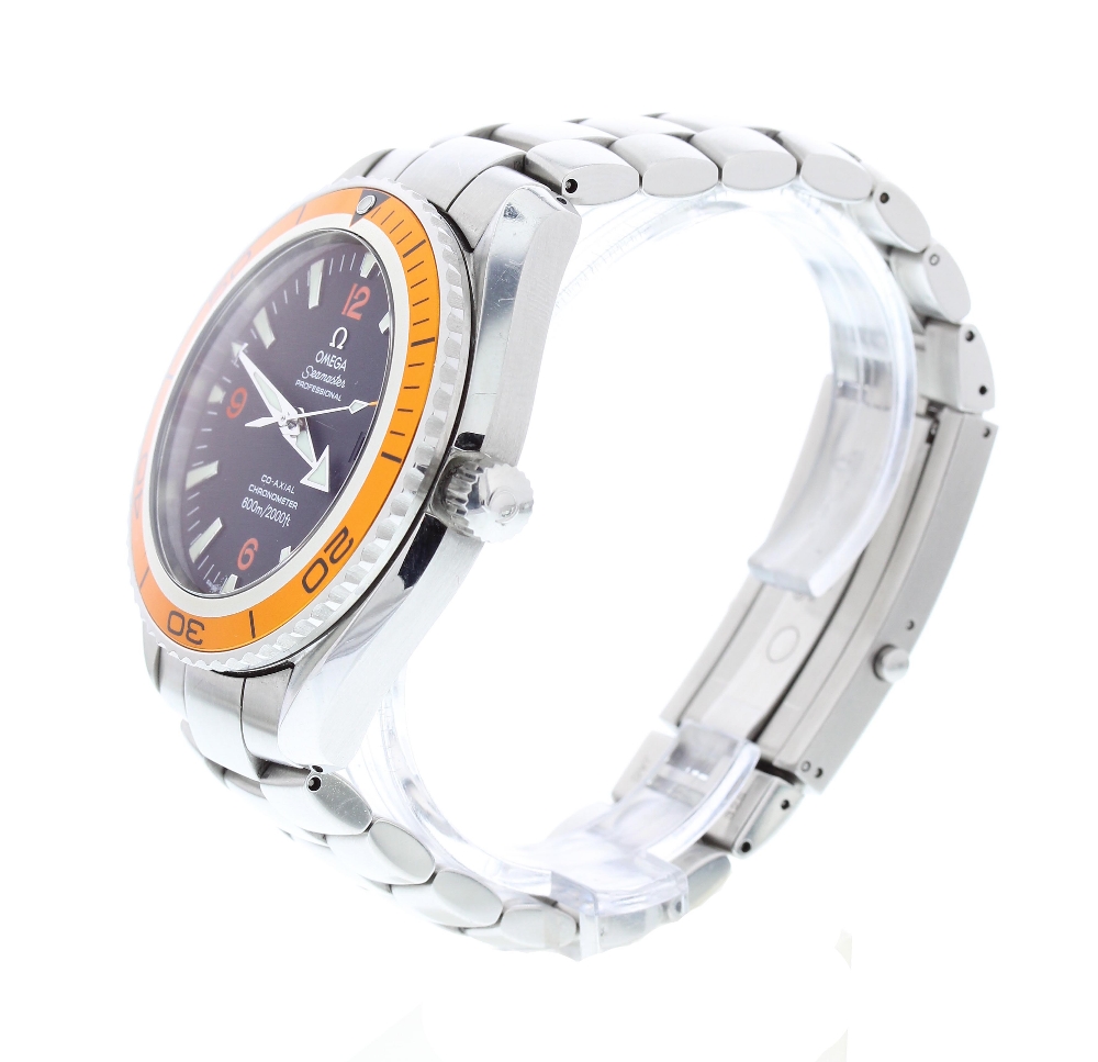 Omega Planet Ocean 600M stainless steel gentleman's bracelet watch, ref. 22085000, circa 2012, - Image 4 of 9