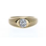 18ct solitaire rub-over set old-cut diamond band, 0.52ct approx, clarity VS2-SI1, colour I/J, band