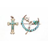Turquoise set 9ct cross pendant, 2gm, 29mm; alsa a 9ct crescent design floral brooch, 2.3gm, 26mm (