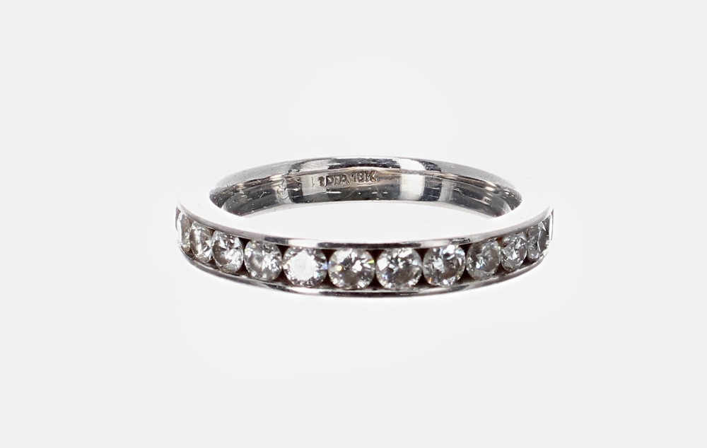 Full 18k white gold diamond eternity ring, round brilliant-cut, estimated 1.00ct approx, band