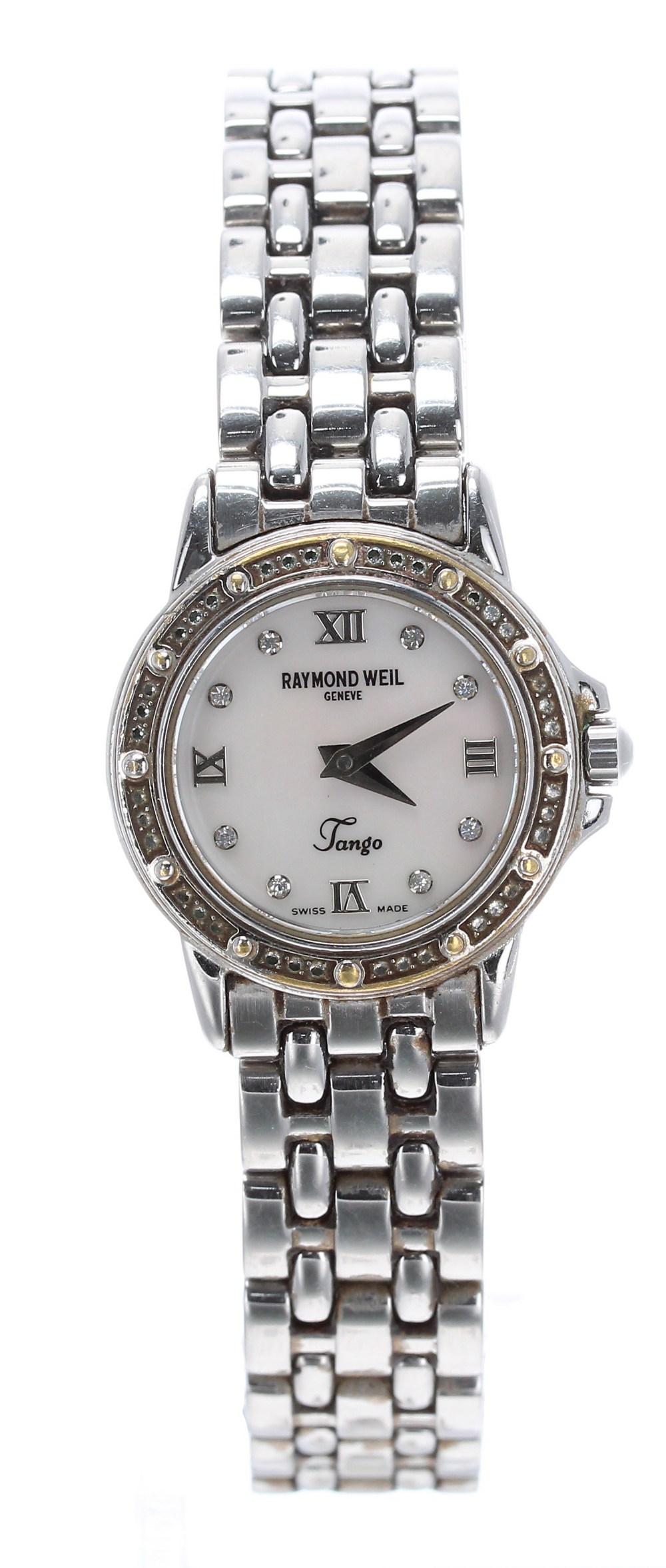Raymond Weil Geneve Tango bicolour lady's bracelet watch, ref. 5860, circular mother of pearl dial