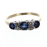 18k sapphire and diamond ring, ring size P