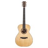 Lakewood M-32 acoustic guitar, ser. no. 2xxx5; Back and sides: Indian rosewood; Table: natural