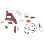 Good selection of guitar spares to include set of six Fender USA guitar tuners, Entwistle