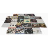 Good selection of Beatles vinyl records including Please Please Me, mono, Help!, mono, The White