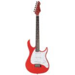 Peavey Raptor Custom electric guitar, made in China; Finish: red; Fretboard: rosewood; Frets: