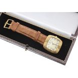 DeLaneau 18k square cased gentleman's wristwatch, silvered dial with Roman numerals and inner minute