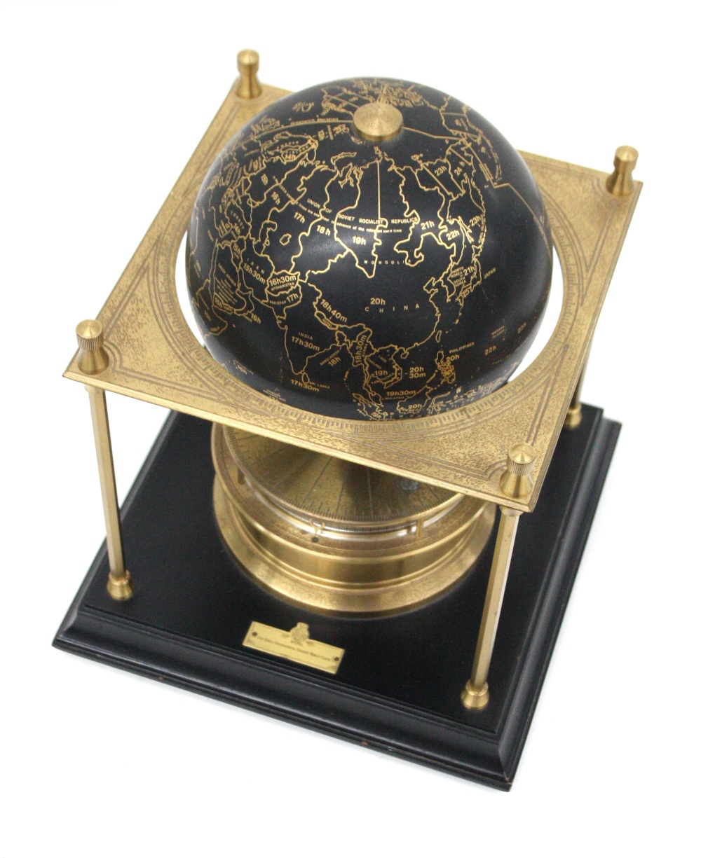 'The Royal Geographical Society World Clock' manufactured by Franklin Mint 1988, the black and - Image 2 of 3