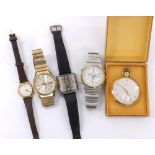 Seiko Quartz Chronograph gentleman's bracelet watch, ref. 7T32-7A2A; together with a Seiko SQ Quartz