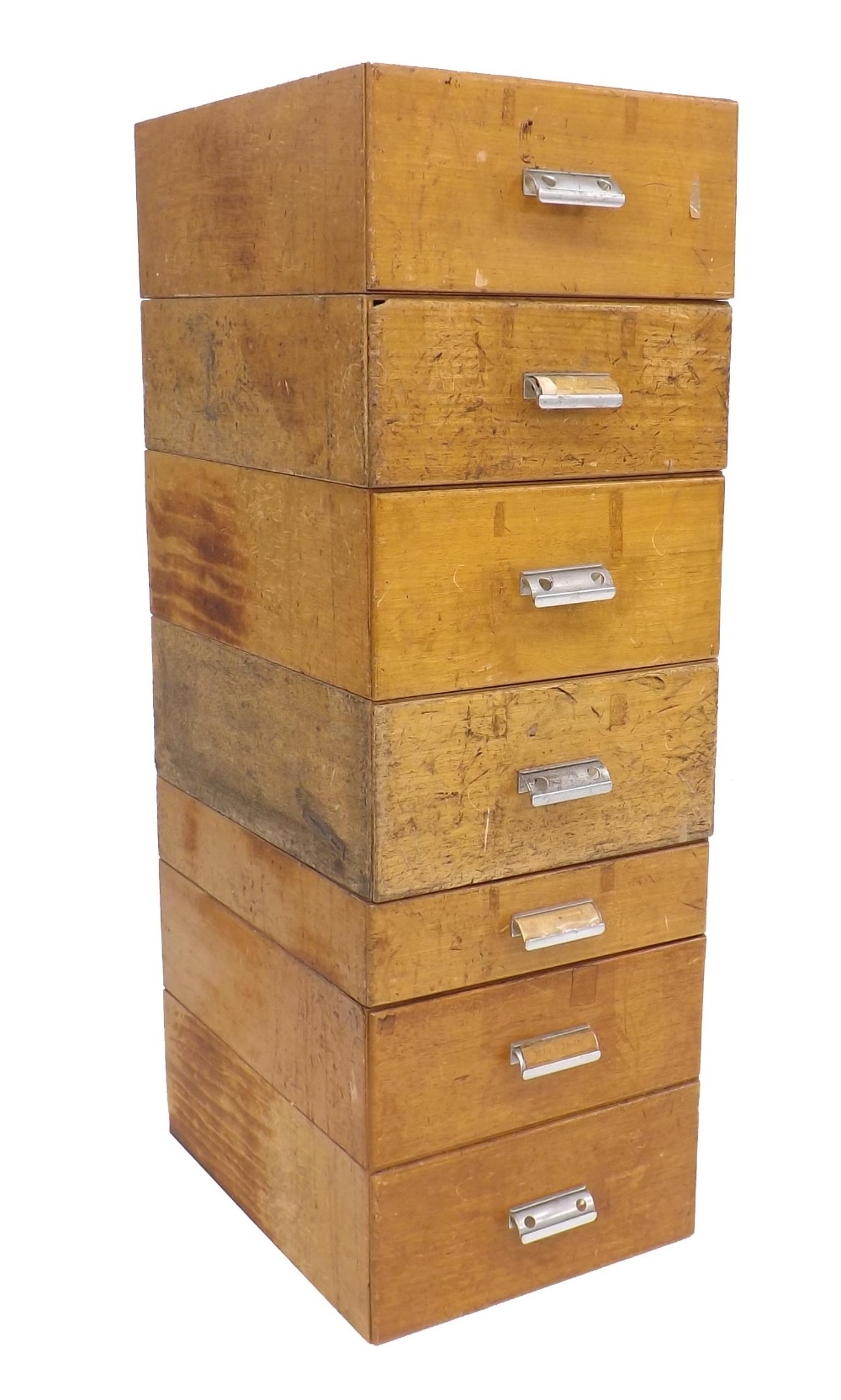 Seven wooden drawers containing a large quantity of mainsprings for alarm clocks, Oris 430 - Image 2 of 3