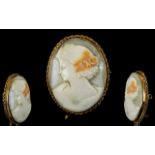 Nice Superb Oval Shaped Shell Cameo Brooch Set In Ornate 9ct Gold Mount with Safety Chain.