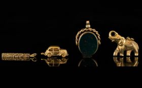 A Good Collection of Vintage / Antique Small 9ct Gold Jewellery Pieces ( 4 ) Pieces In Total.