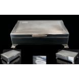 Elizabeth II - Engine Turned Solid Silver Table / Desk Top - Cigarette Box of Nice Quality and