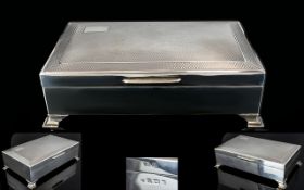 Elizabeth II - Engine Turned Solid Silver Table / Desk Top - Cigarette Box of Nice Quality and