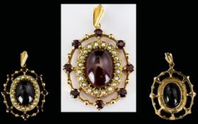 1970s Attractive and Pleasing 9ct Gold Circular Open Worked Pendant.