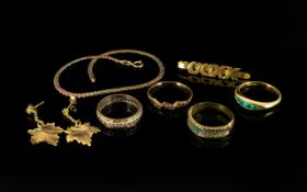 A Collection of 9ct Gold Jewellery - All Pieces are Fully Hallmarked for 9.375.