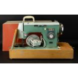 Janome 575 Sewing Machine In original ca